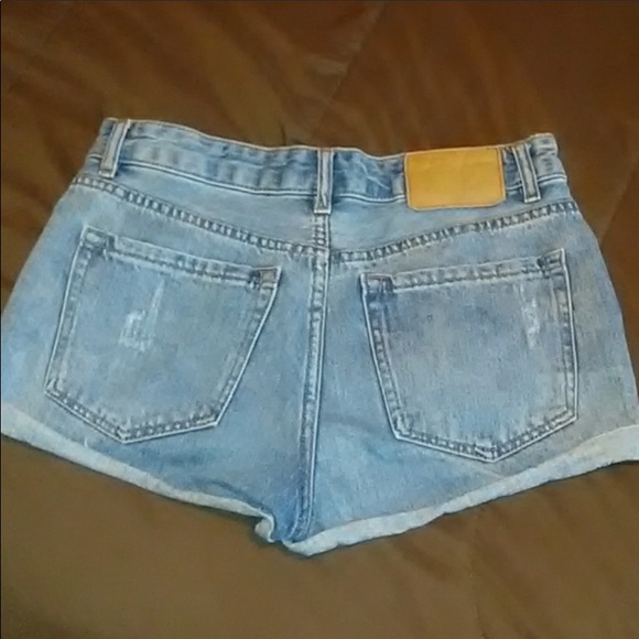 Pull&Bear Denim shorts - Picture 3 of 4